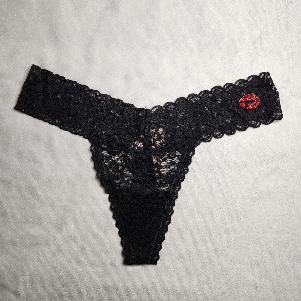 Victoria's Secret Black With Halloween Bling Red Lips Lace Thong Panty - Medium